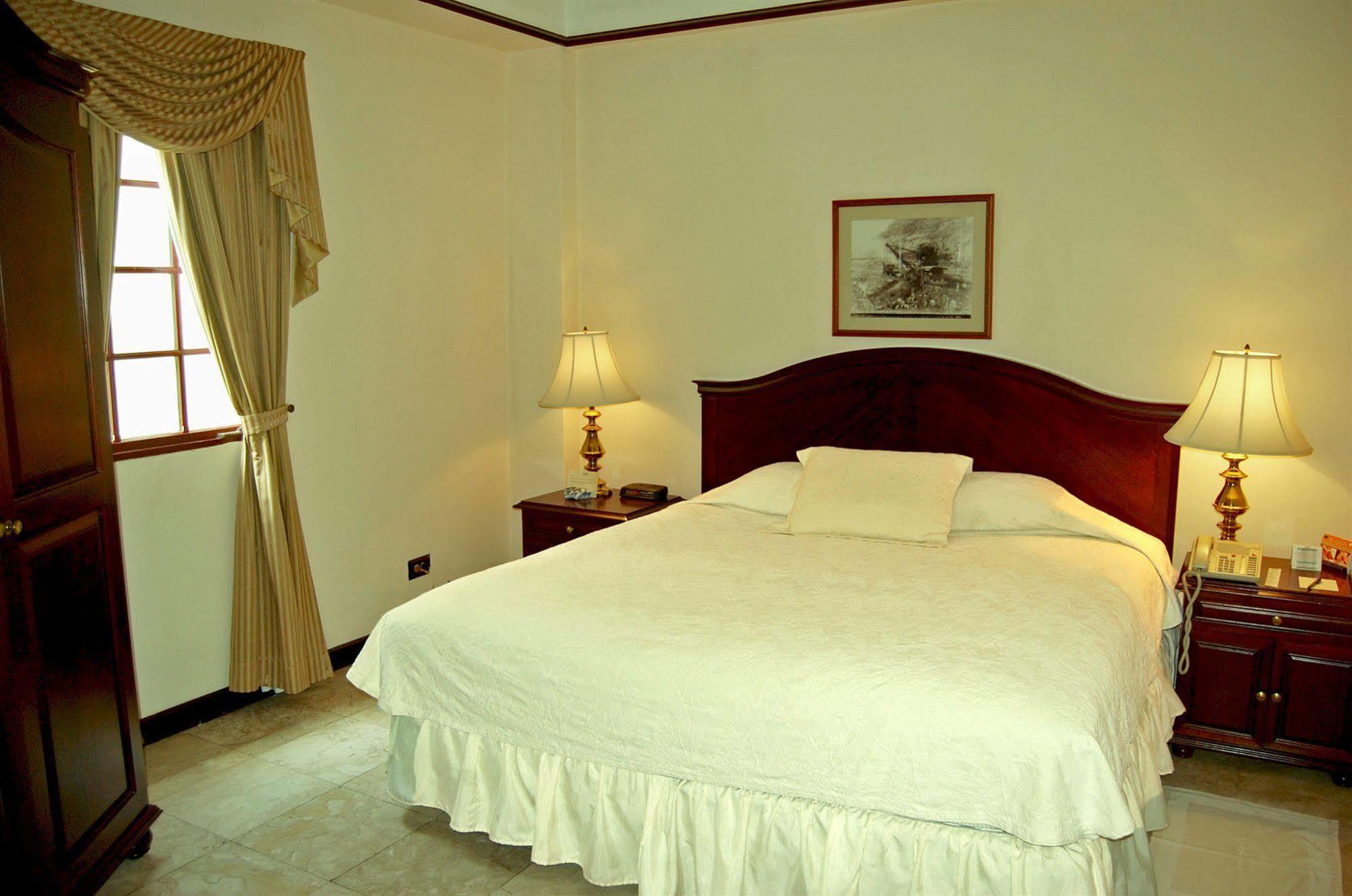 Deville Hotel Panamá Exteriér fotografie